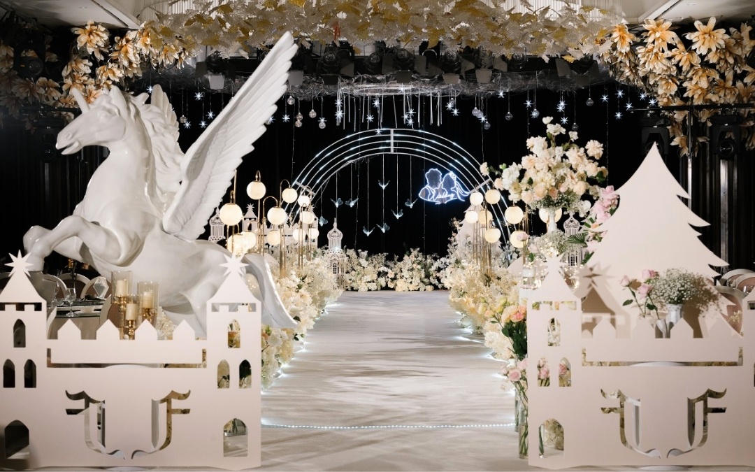 小预算 大气吊顶韩式婚礼