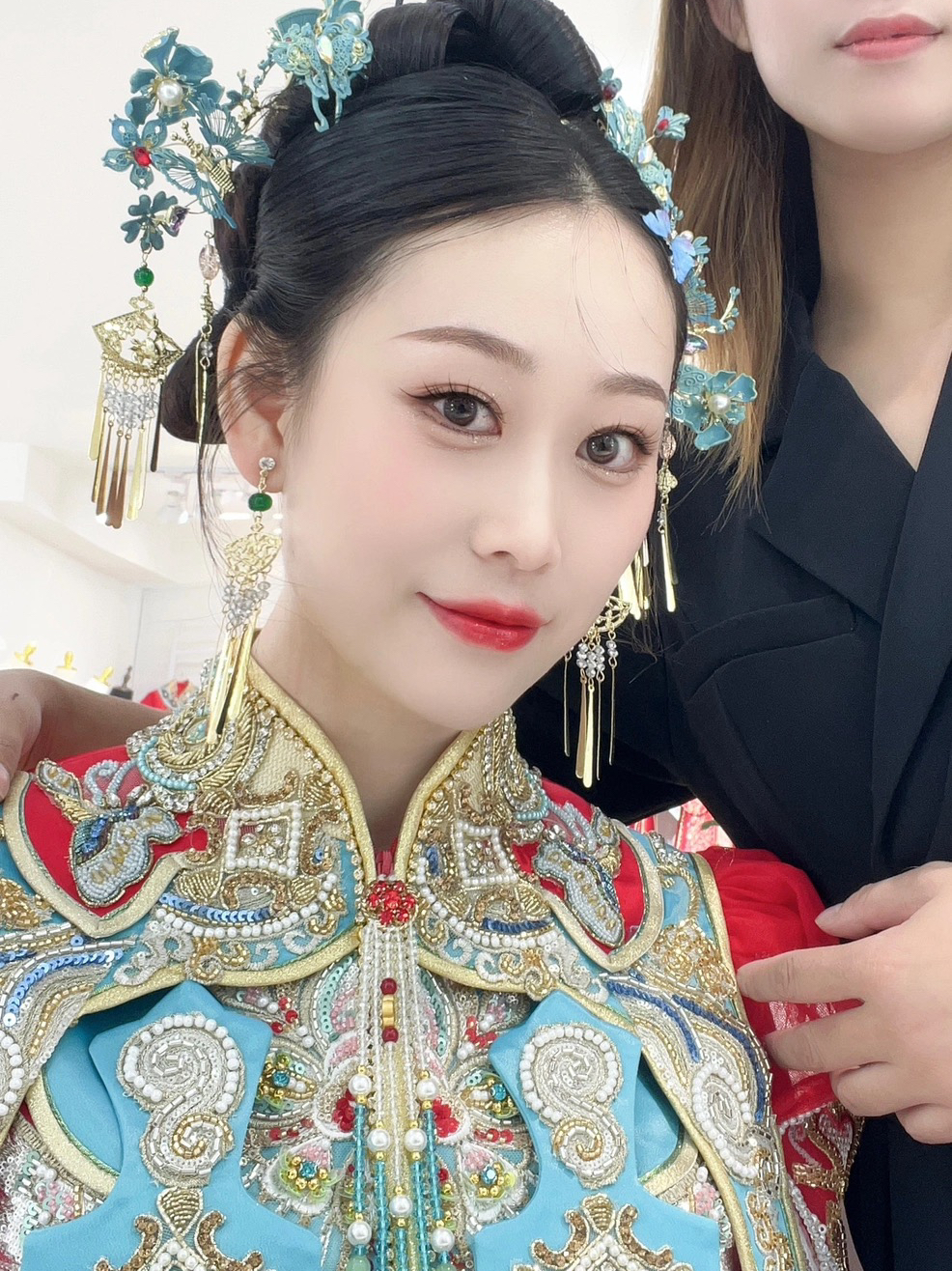 哪個00后不愛、高級感妝造