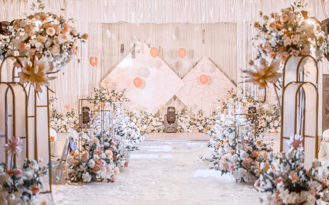 香槟暖色婚礼大气层高3米