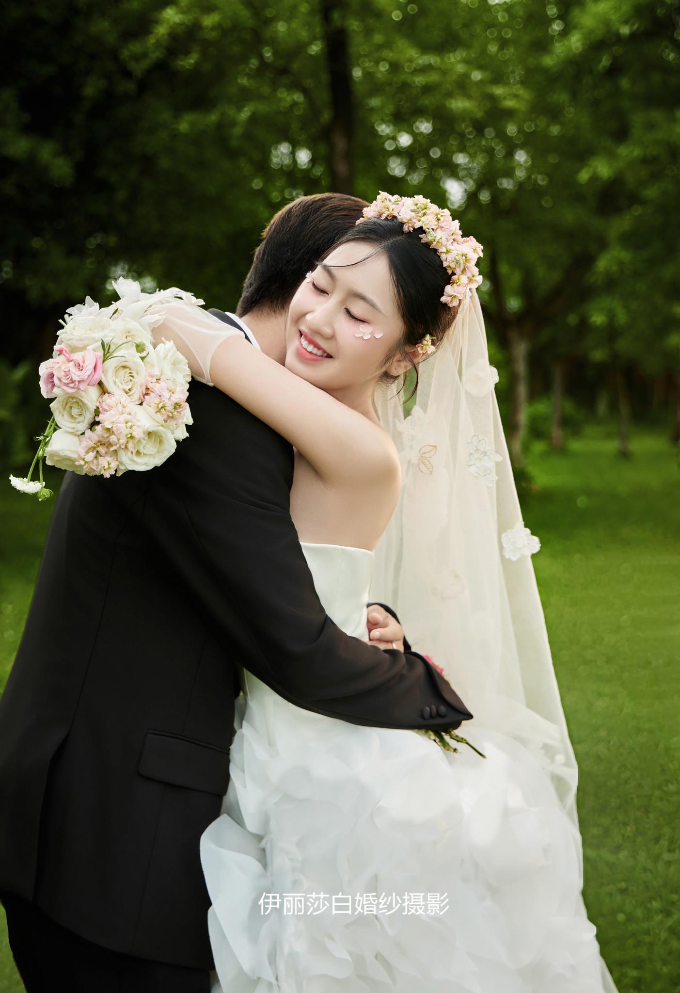 拍婚纱照1999-2999-3888-4699-