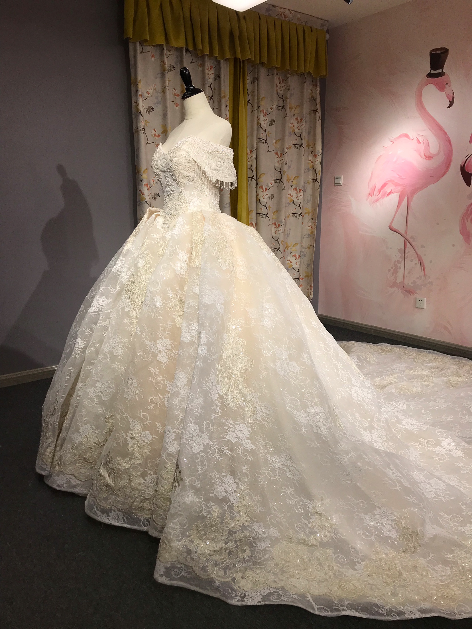 锦鹤婚纱礼服馆