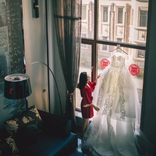 婚礼全程贴心跟妆（晨袍、秀禾、婚纱、敬酒服）