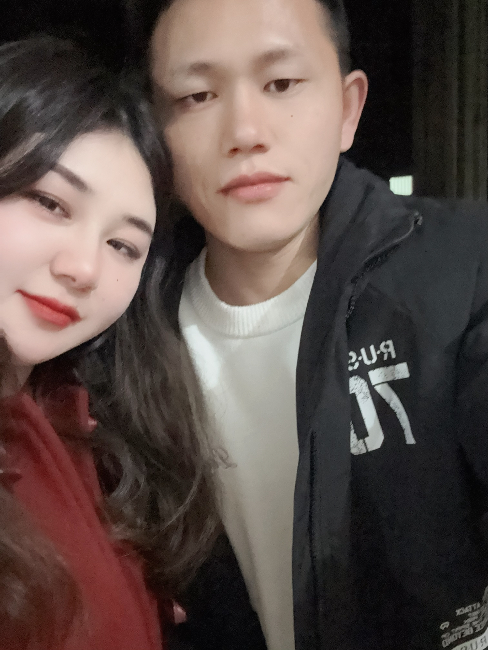 相亲认识10天成功订婚