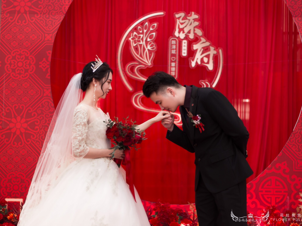 揭阳新大红新中式高端婚礼