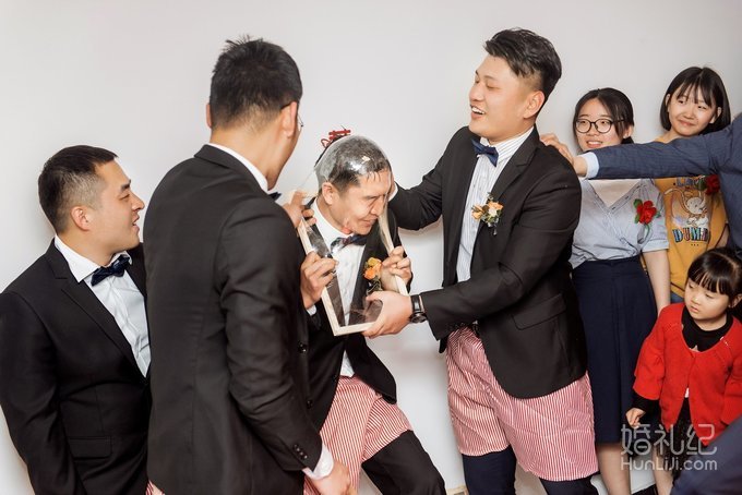 小预算搞定香槟色婚礼，这些流程一个都不能少