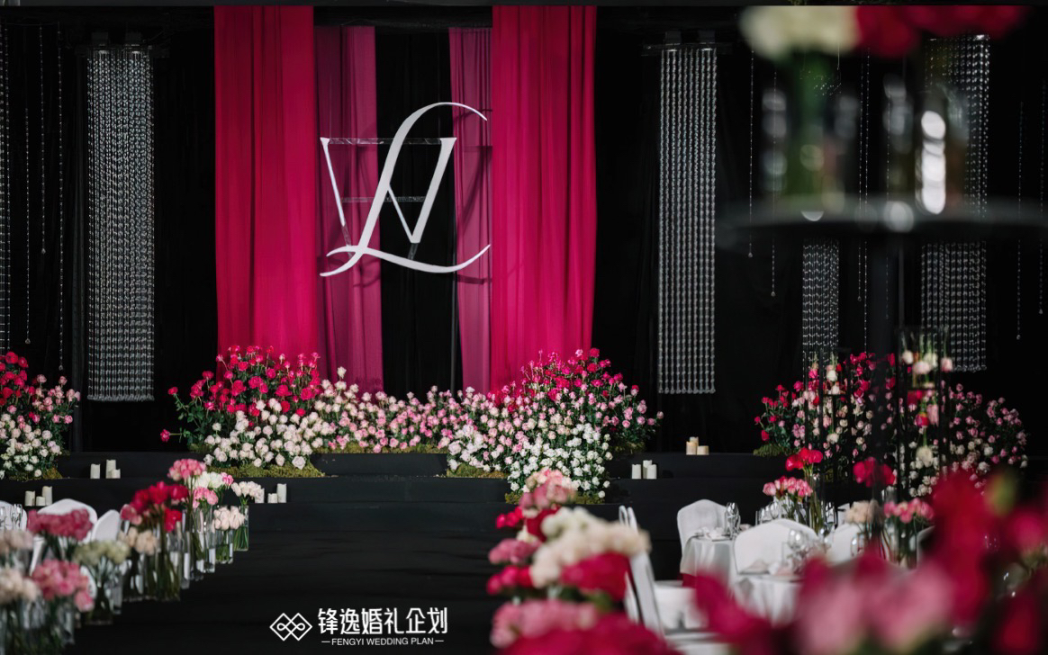 【锋逸婚礼企划】秀场婚礼+高级简约+玫红主题