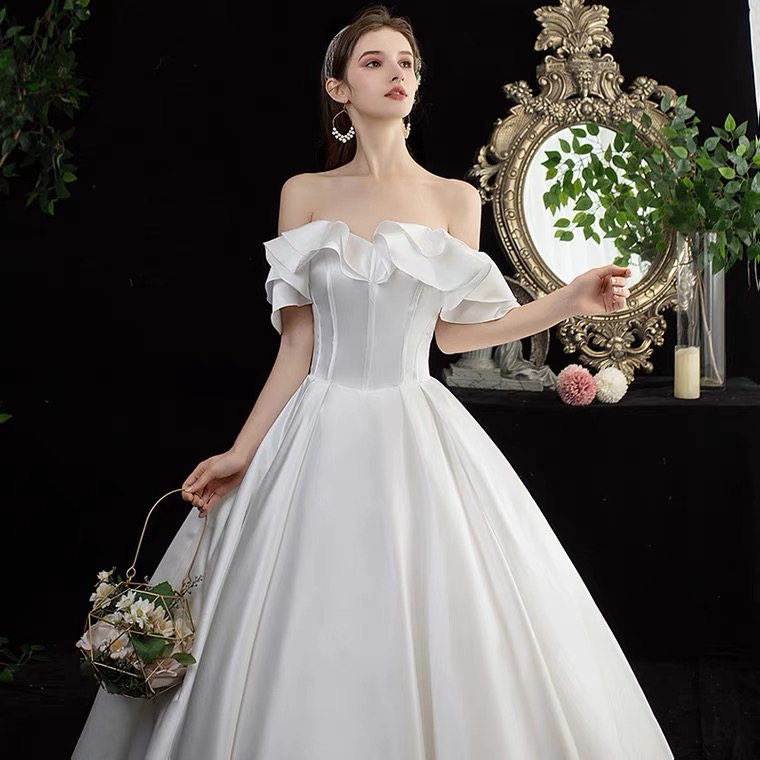 Like奈可婚纱 | 高定缎面