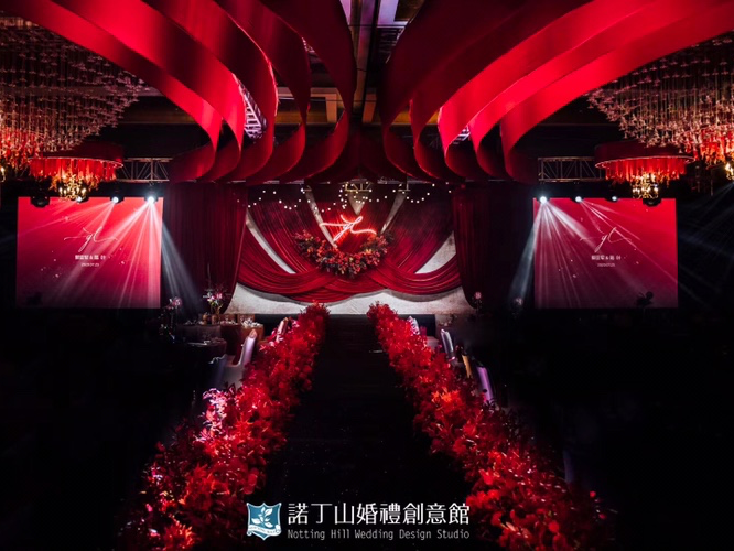 【诺丁山婚礼】-热情红色歌剧院