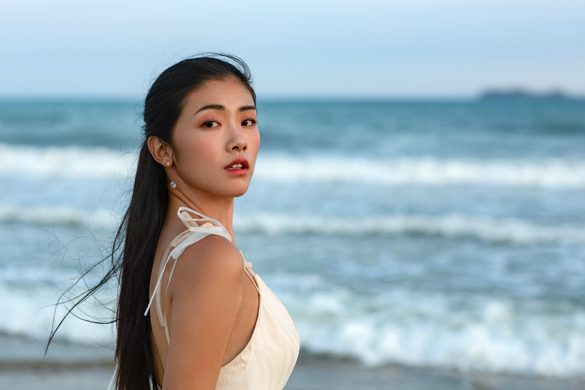 【网络专享婚纱照特惠】海景/森系/中式/花海婚纱