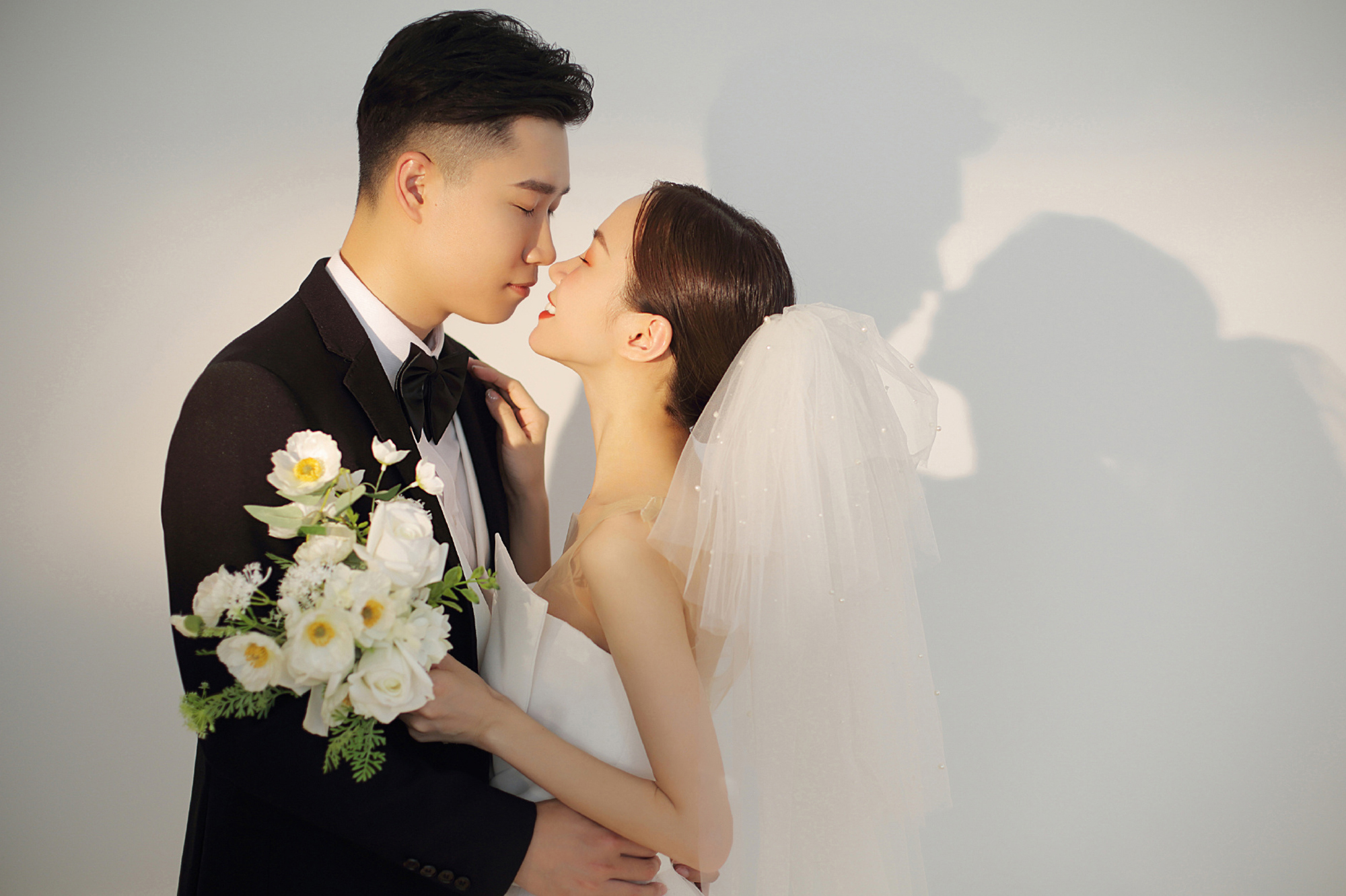 圓夢(mèng)婚紗攝影特惠2999元（中式、森系、清新）