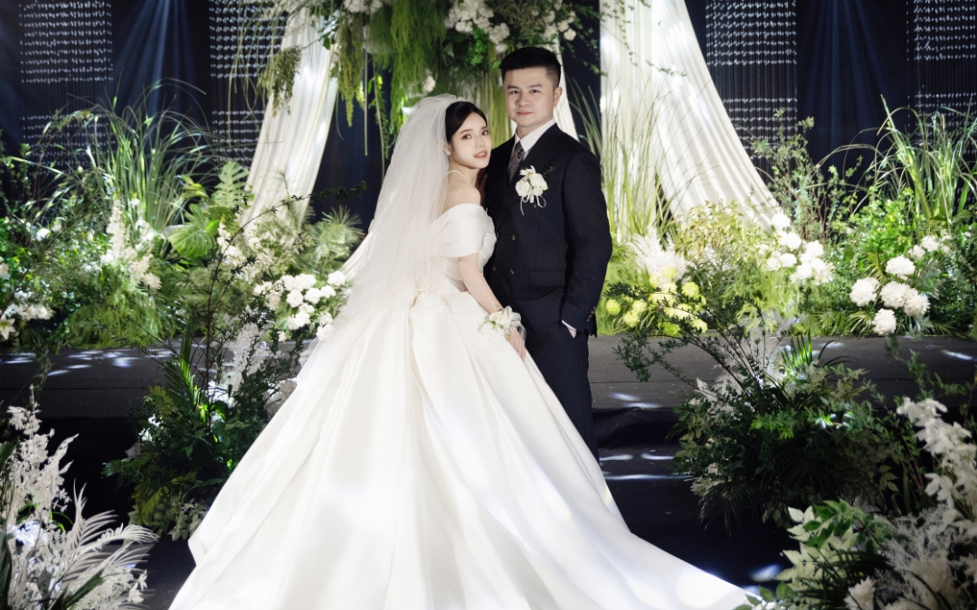 韩式白绿色主题婚礼-含四大金刚