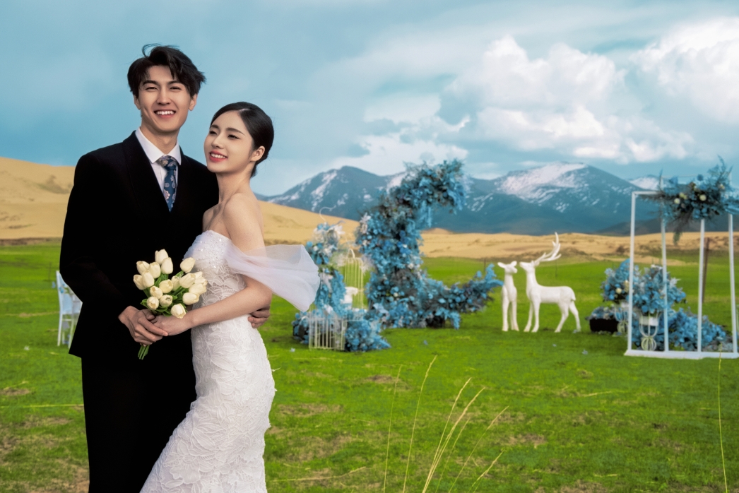 7999婚纱套餐 一天拍摄两天服务+定制婚前影像