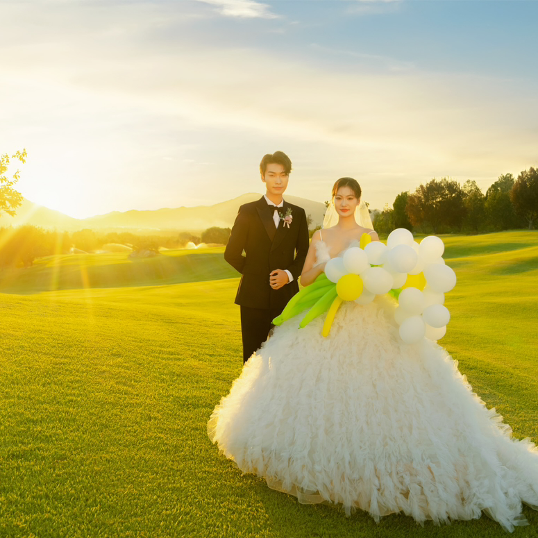 婚前MV➕跟妆➕婚嫁礼服大礼包➕高定婚纱照