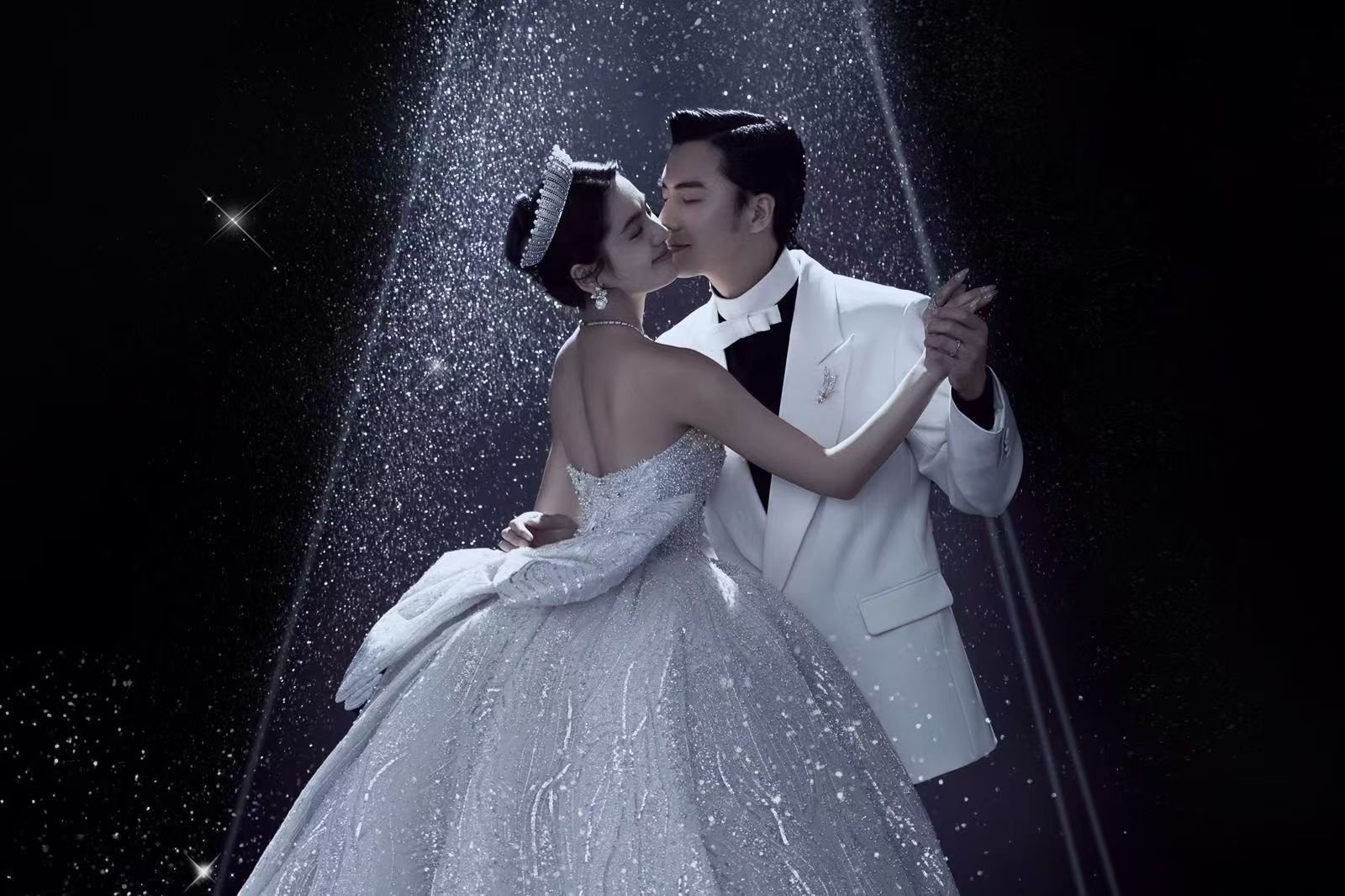 【限量服务】小众婚纱照|情绪婚纱照