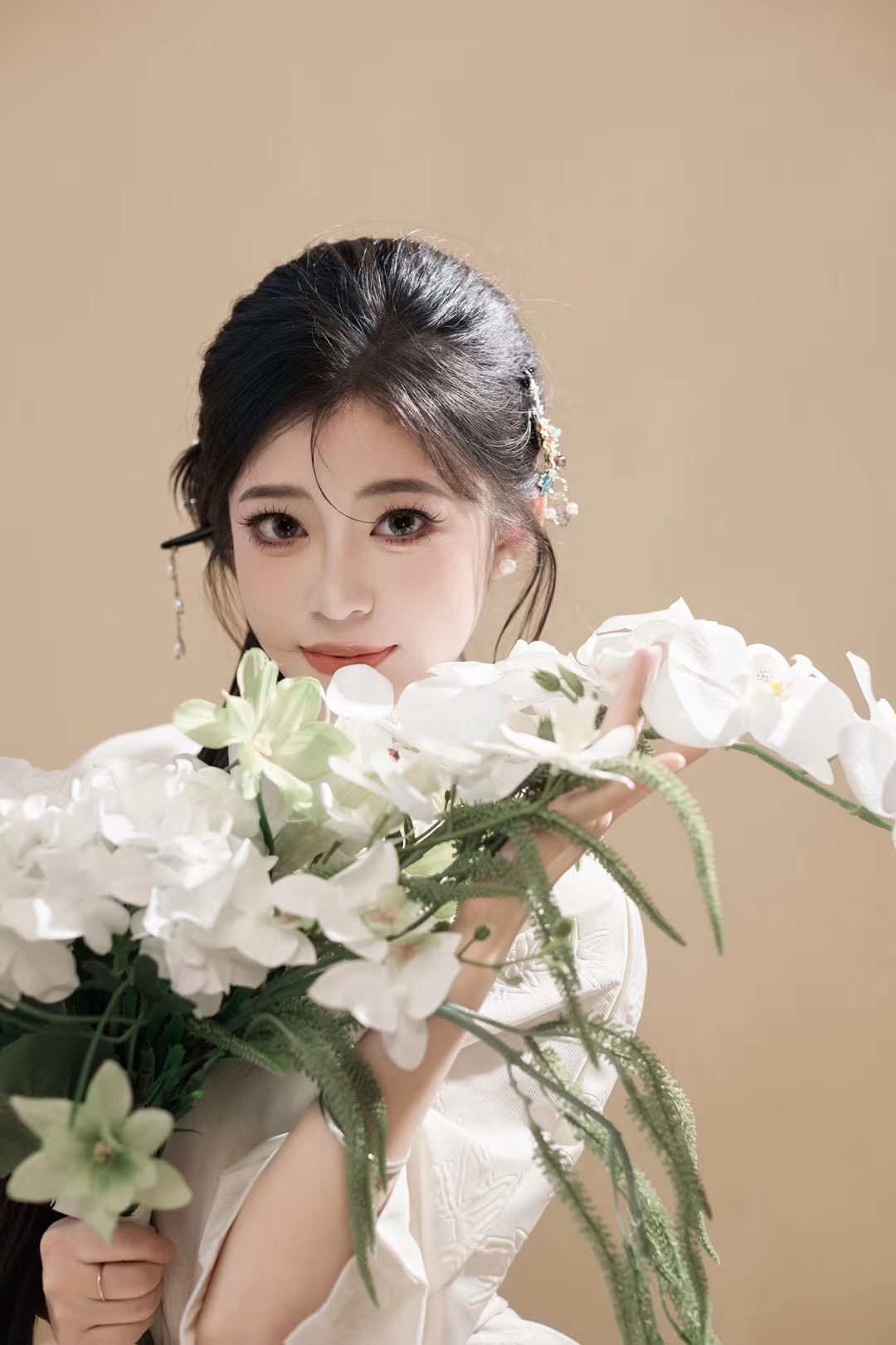 5服5造 全程一对一 新中式国风婚纱照拍摄