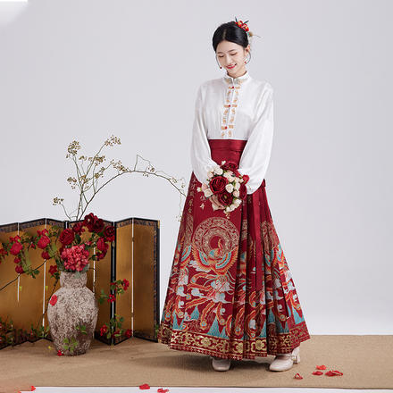 新中式红色马面裙新款重工订婚结婚敬酒服套装日常通勤马面裙