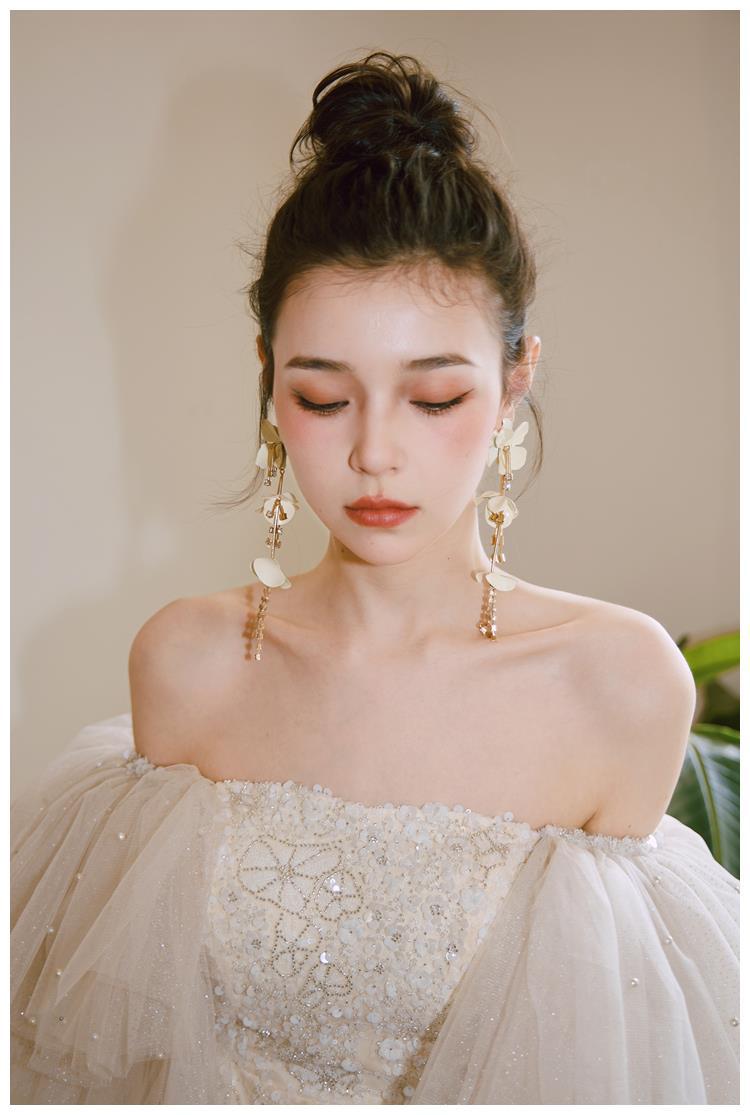 晨袍敬酒服闪亮片连衣裙