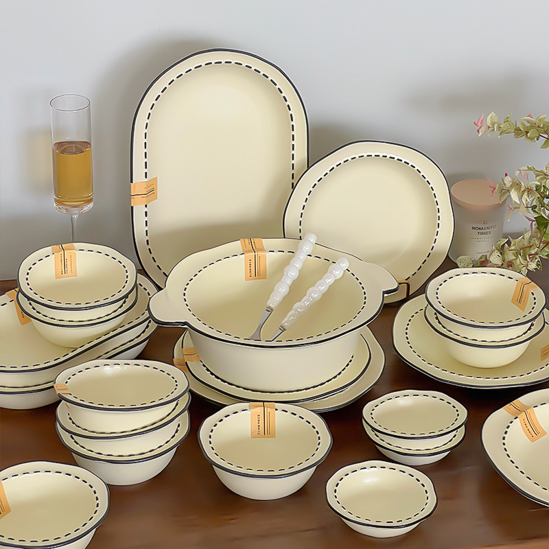 奶油风碗碟餐具套装家用2023新款碗筷套装盘子组合感碗具碗盘