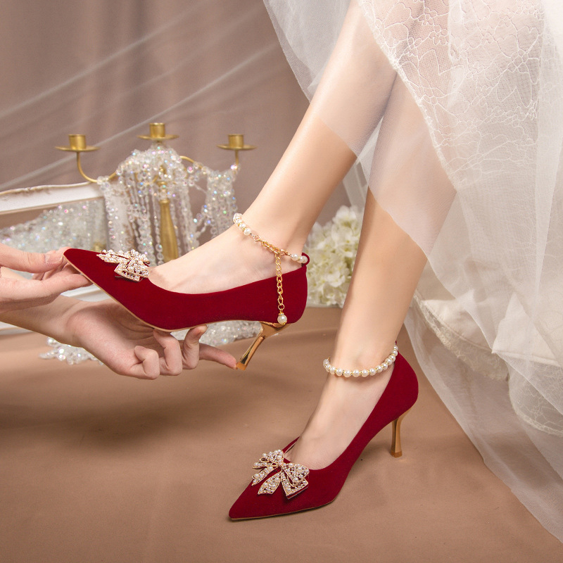 【現貨速發】婚鞋女粗跟2023秋冬新款新娘紅色不累腳婚紗秀禾服兩穿