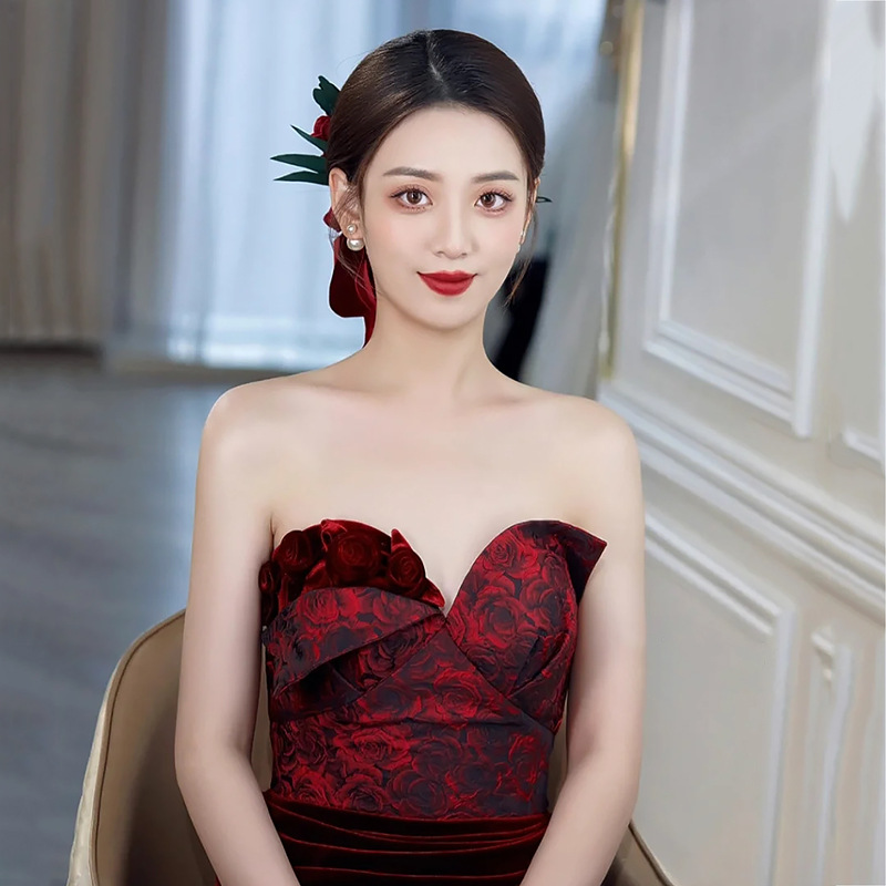 敬酒服头饰新娘森系仙酒红色郁金香花朵发簪绒布发带婚礼服配饰
