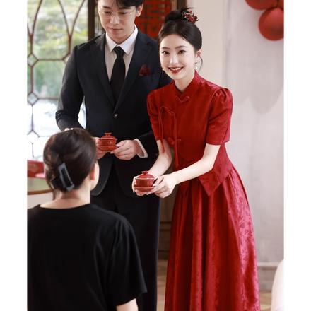 新中式敬酒服2023新款新娘回门服红色裙子订婚礼服女旗袍秀禾服嫁衣