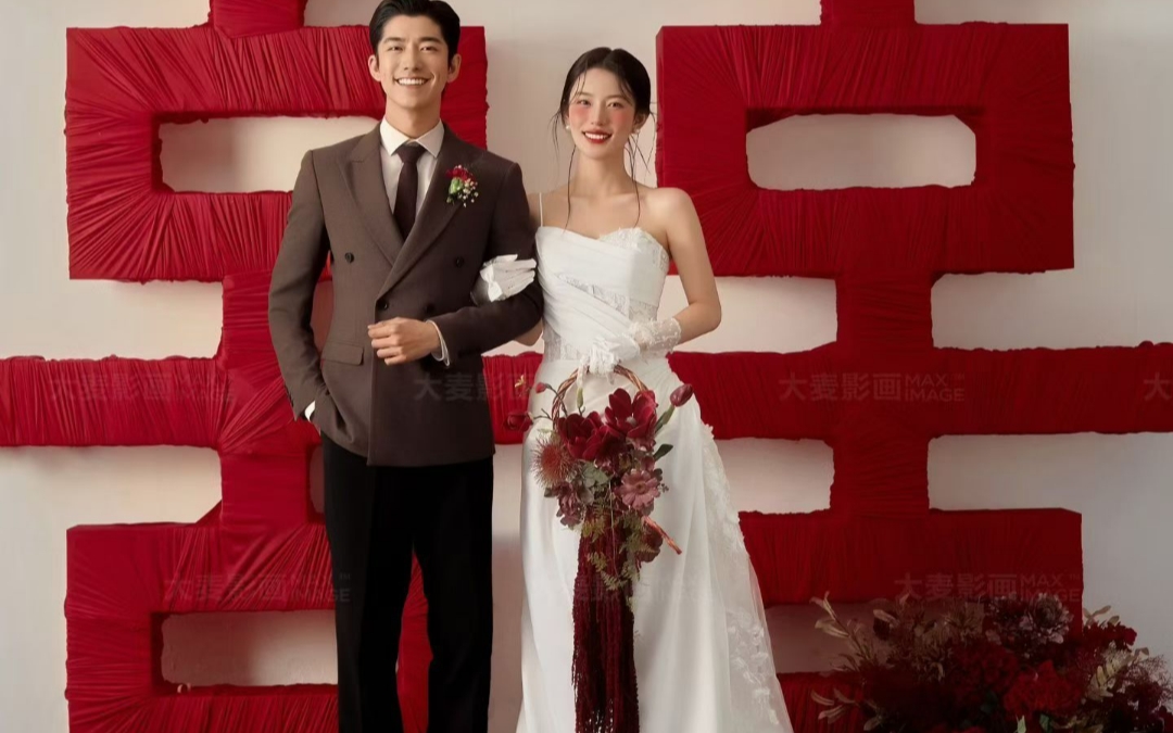 喜嫁新风室内婚纱照