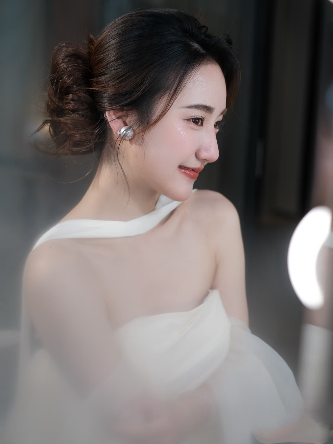 气质拉满的晨袍造型