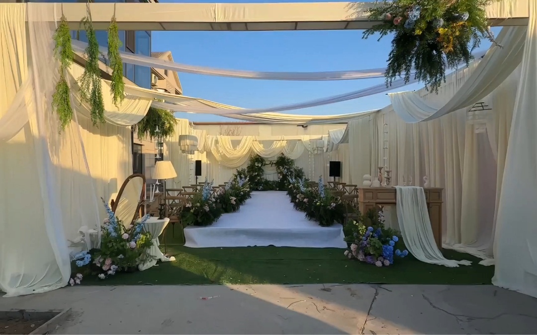 韓式白綠色布幔風(fēng)婚禮