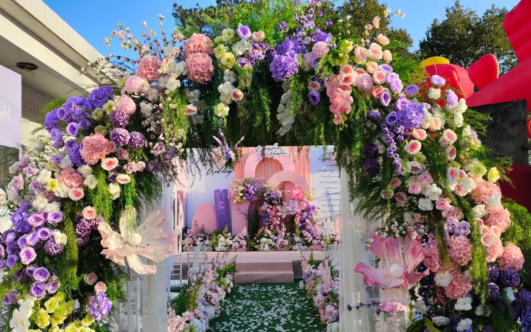 户外韩式小清新草坪婚礼