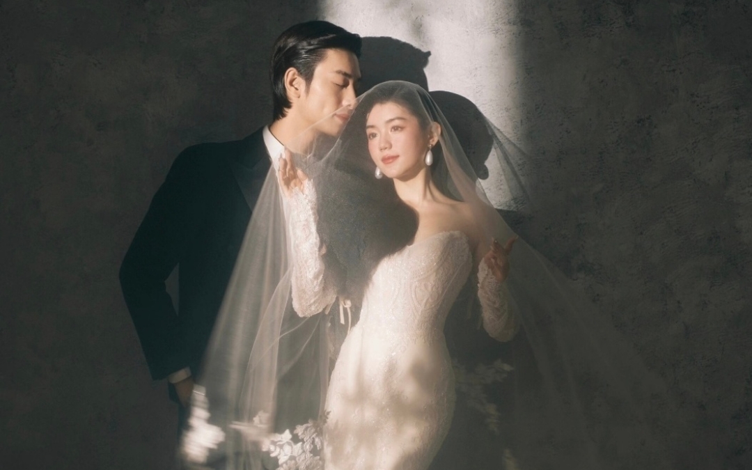 強(qiáng)烈安利???沒人可以拒絕的復(fù)古膠片婚紗照