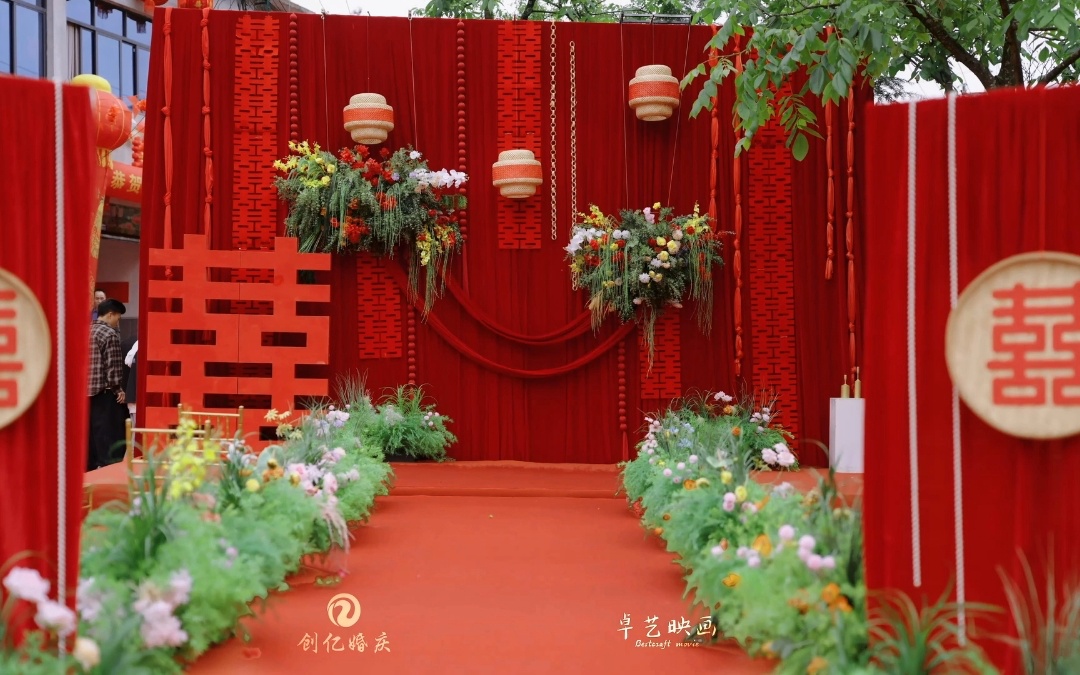热烈中国红，邂逅美好姻缘