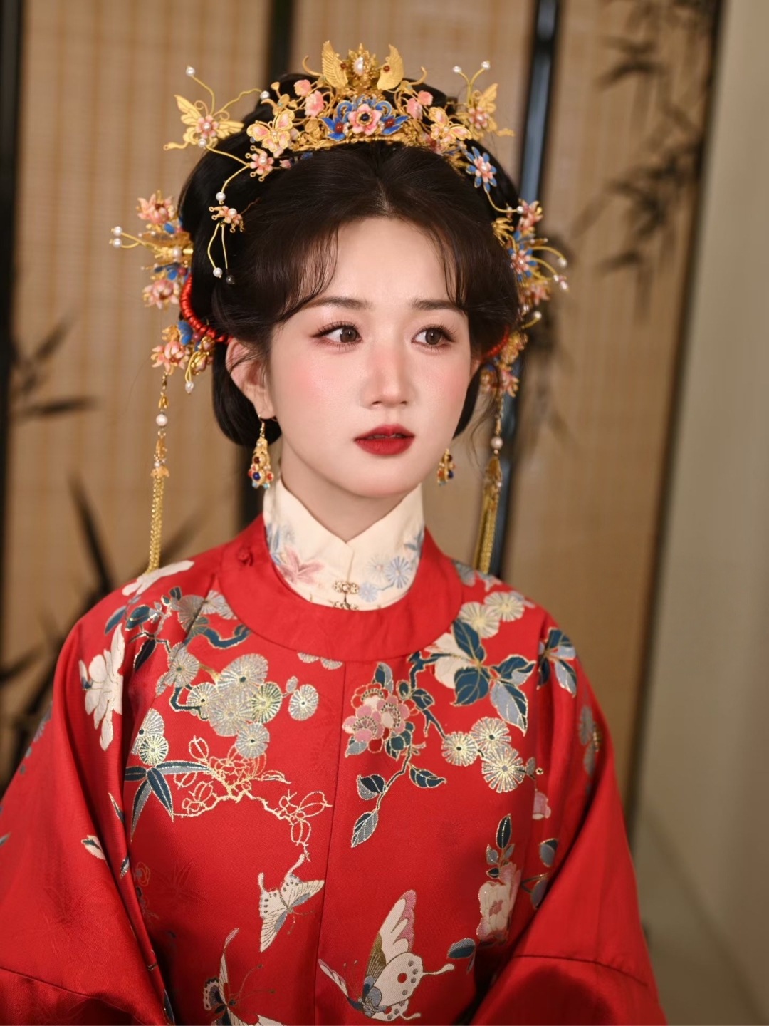 中式汉服新娘跟妆