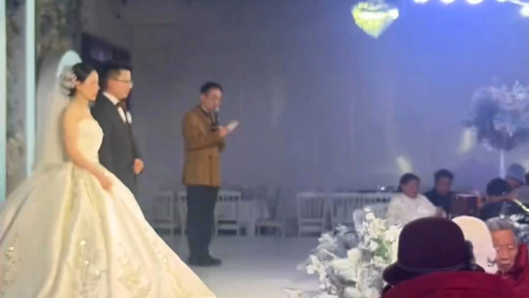 室内作品《集体宣誓》