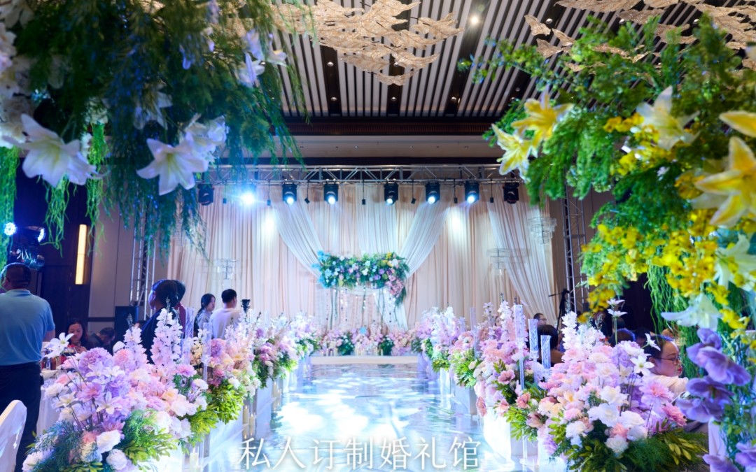 敲溫柔?無吊頂韓式布幔婚禮