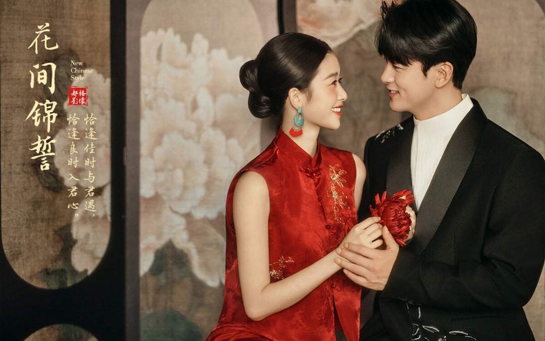 好美❗️红色旗袍婚纱照太有复古韵味了