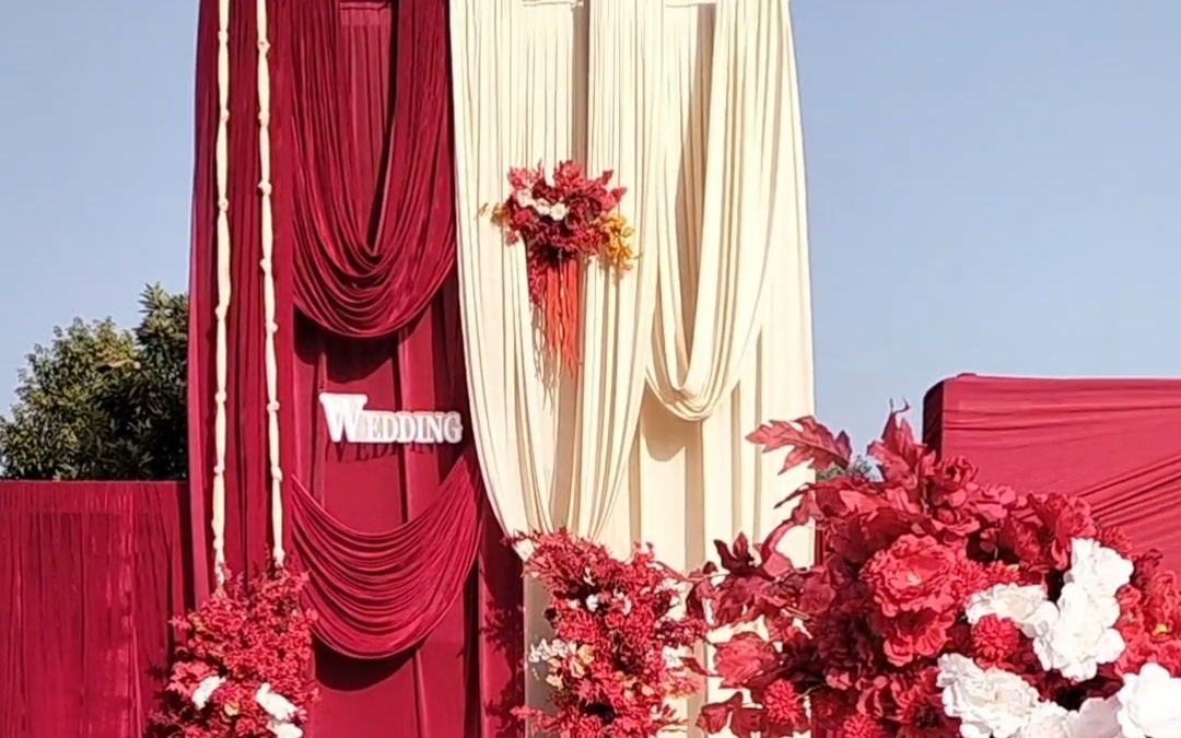 婚礼挑高背景，每个女孩的婚礼梦