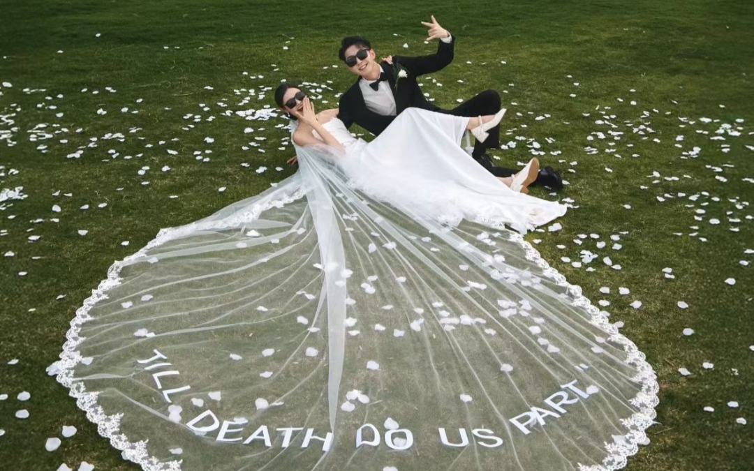 胶片唯美外景婚纱照