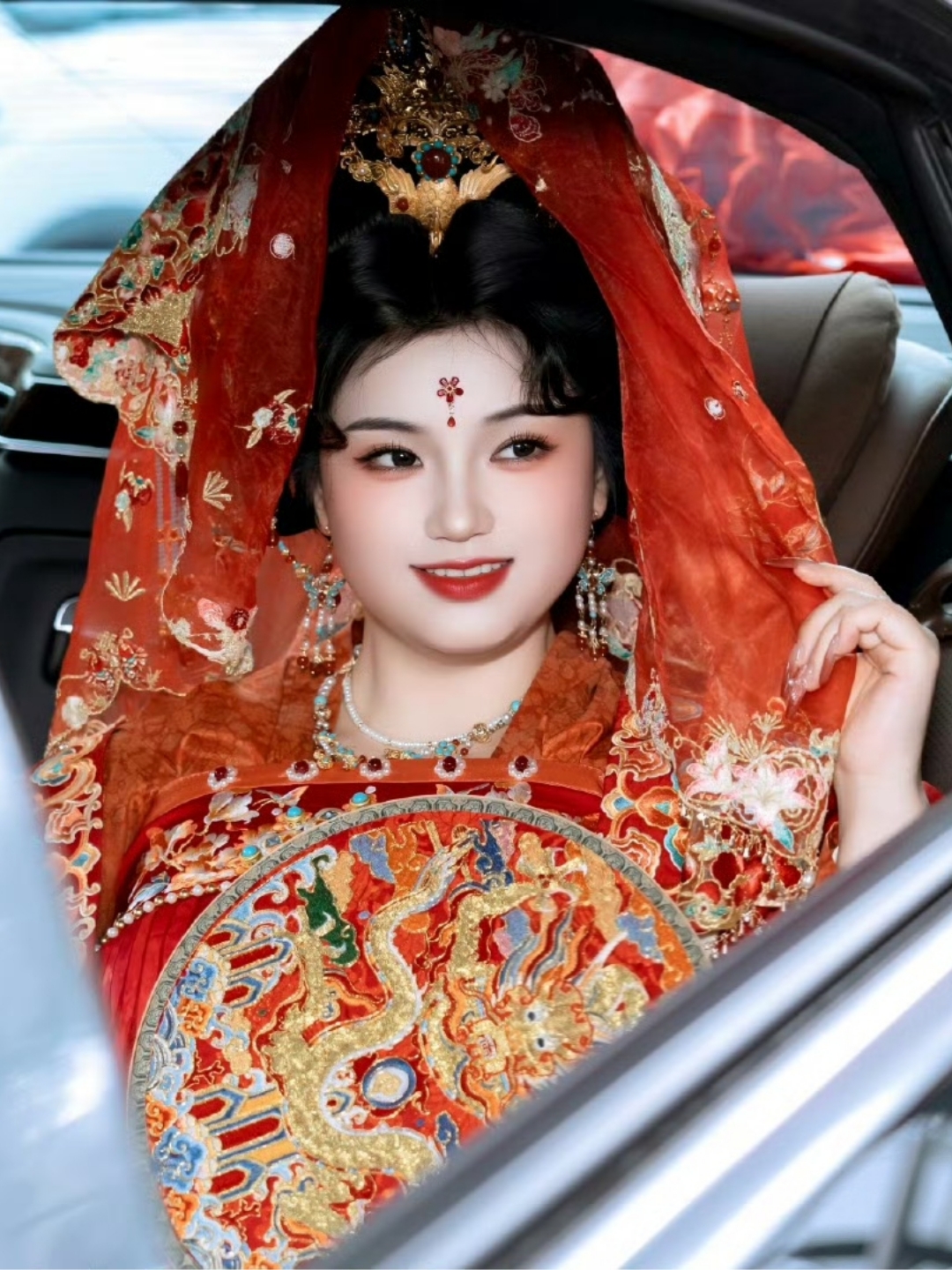 
不做千篇一律的复刻
只做独属于你的东方绝色