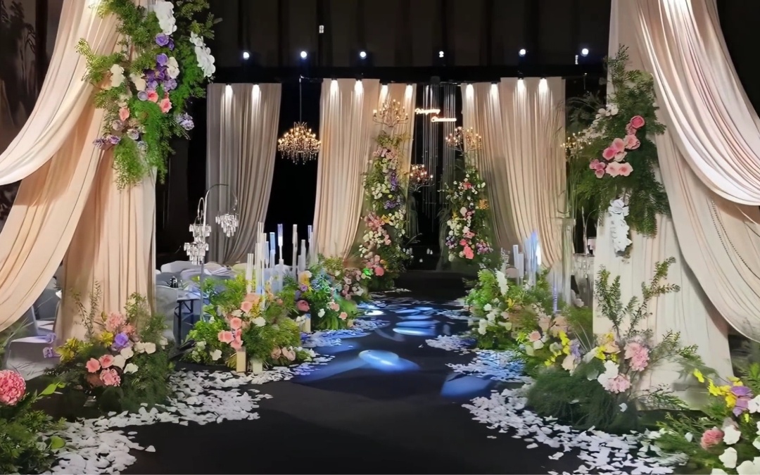 香槟色韩式布幔野生感婚礼