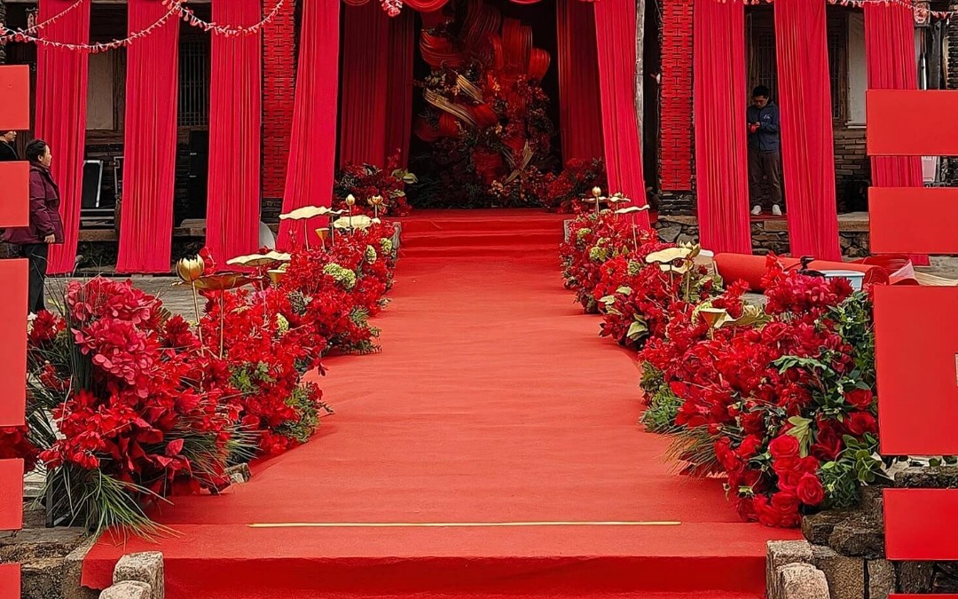 老房子婚禮也太愛了