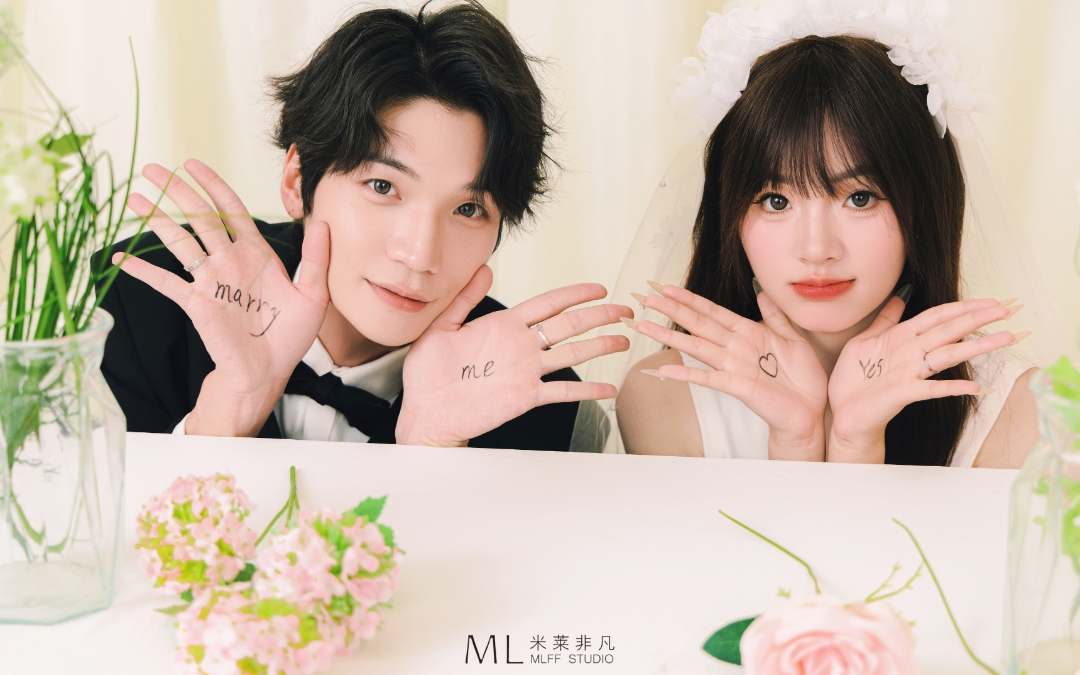 小清新室内婚纱摄影