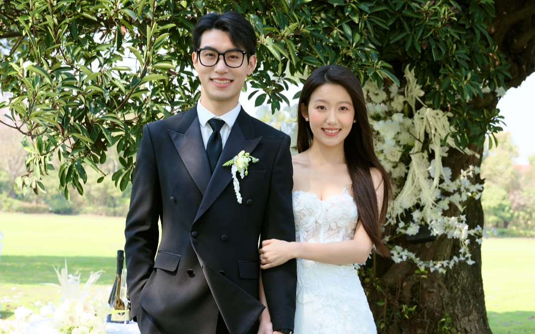 救命！这组韩系氧气感婚纱照甜到我了✨