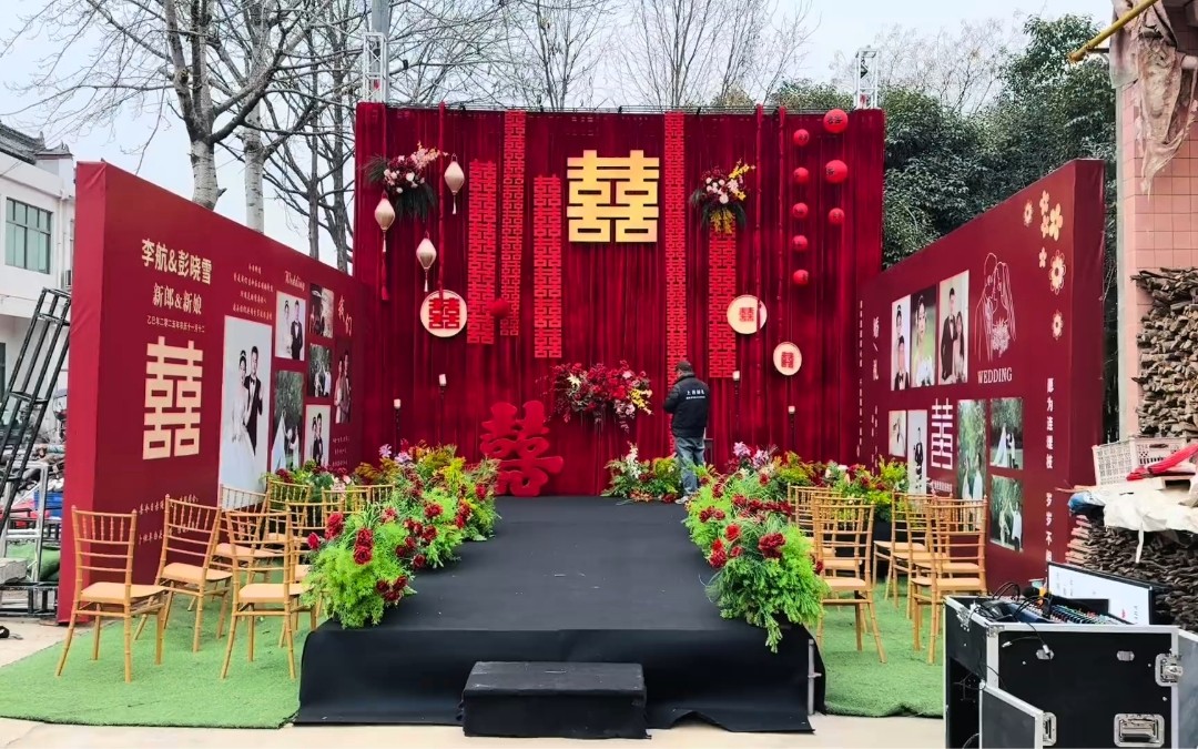 家門口的婚禮就是熱鬧