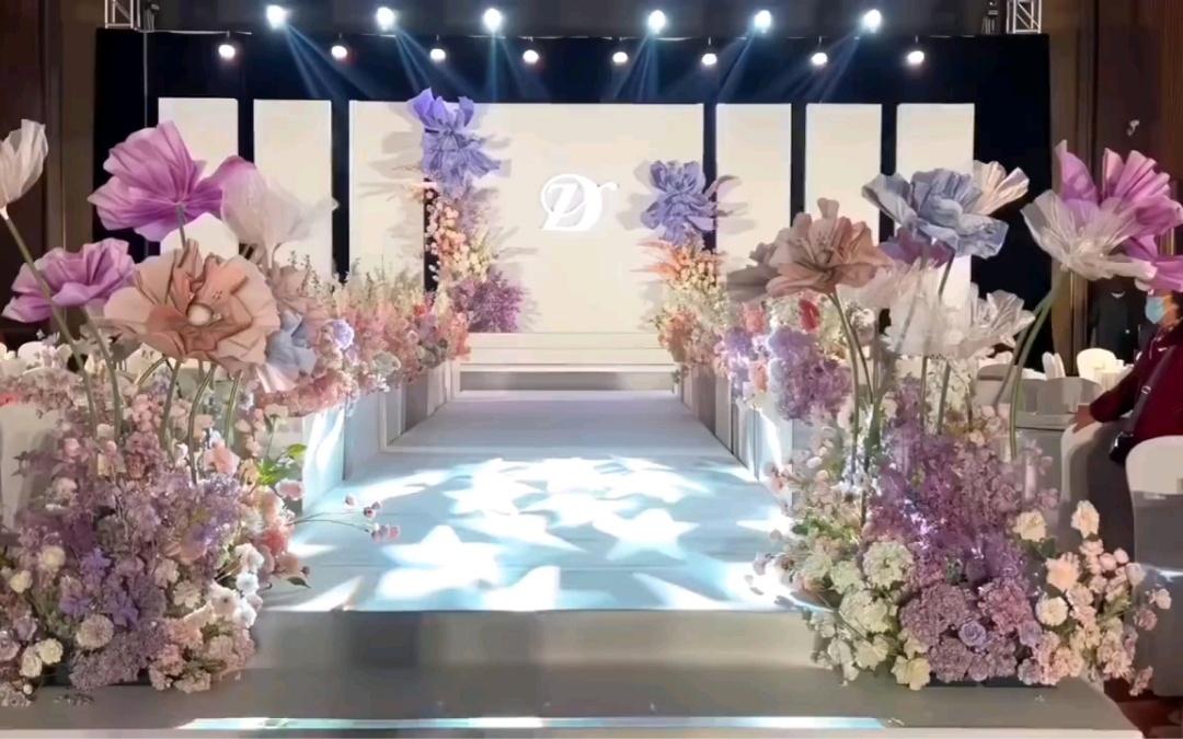 【巴黎婚礼】粉紫色韩系婚礼