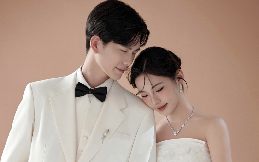 怒推😍极简主纱婚纱照每帧都是优雅大片