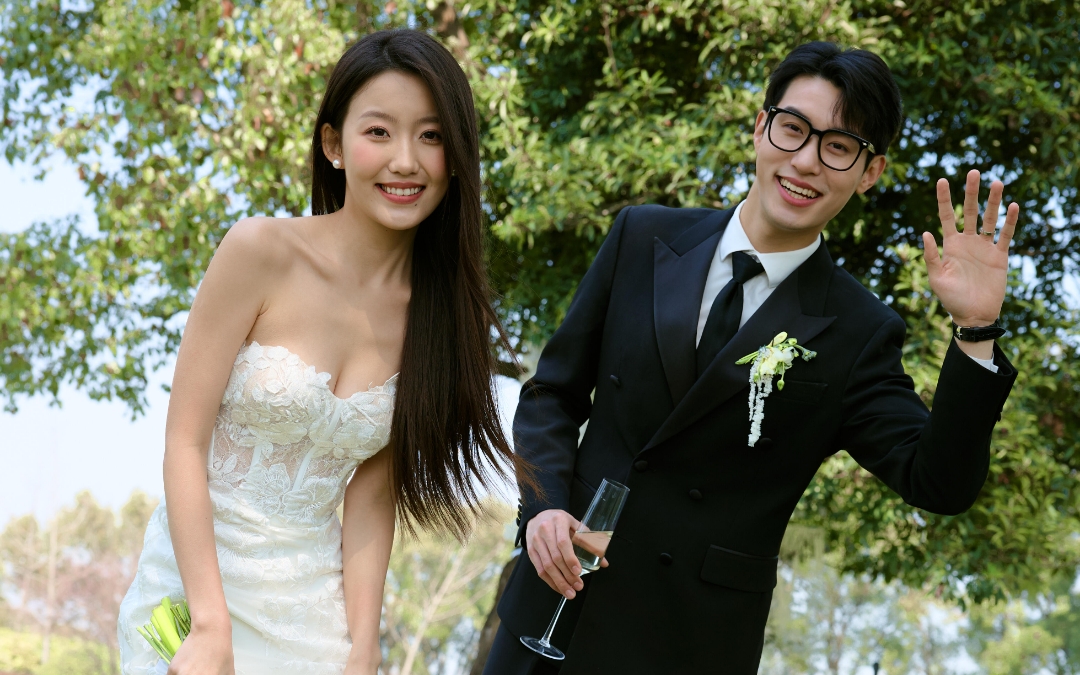 逃離城市的計(jì)劃，在綠野里，拍出夢(mèng)想中的婚紗照。