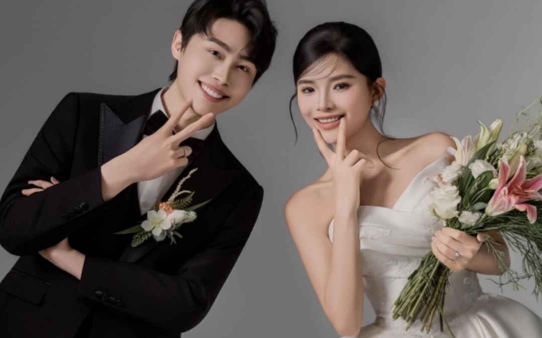 光影定格幸福瞬間/室內(nèi)極簡婚紗照