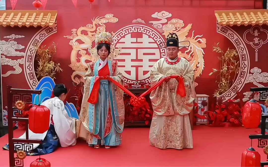 山水为证，中式婚礼尽显雅韵