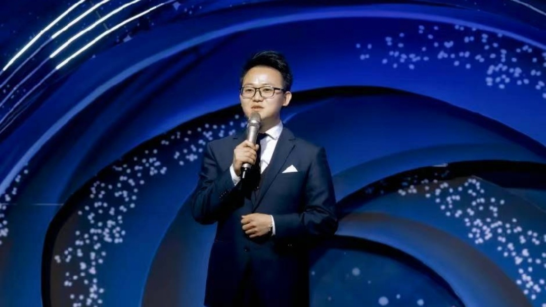 中式婚礼燃香祈福