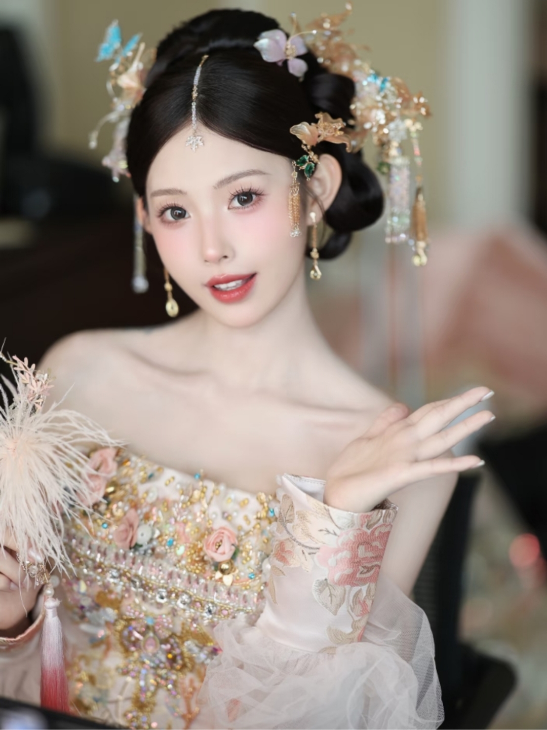 中式:粉色南洋风新中式造型💕